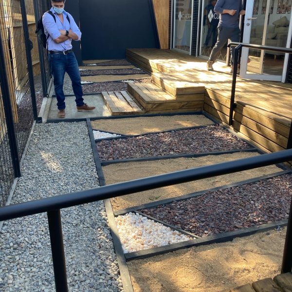 020B3ED8-DBAA-492B-9AF5-E59F95E17198