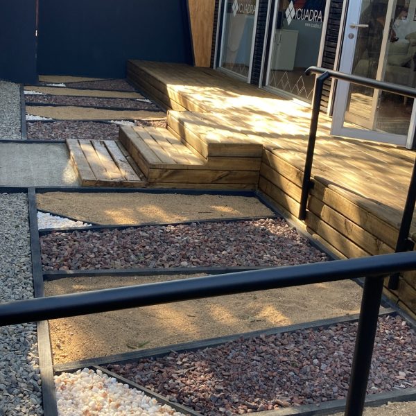 1F414CCE-C25A-447A-8F12-51107E379FF2